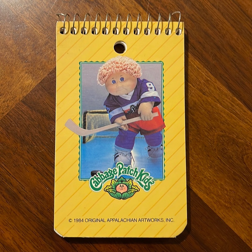 VINTAGE 80S CABBAGE PATCH KIDS HOCKEY PLAYER MEMO PAD - 60 SHEETS